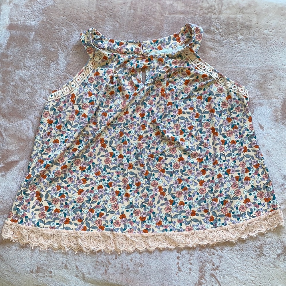 Lily White Lace Trimmed Tank